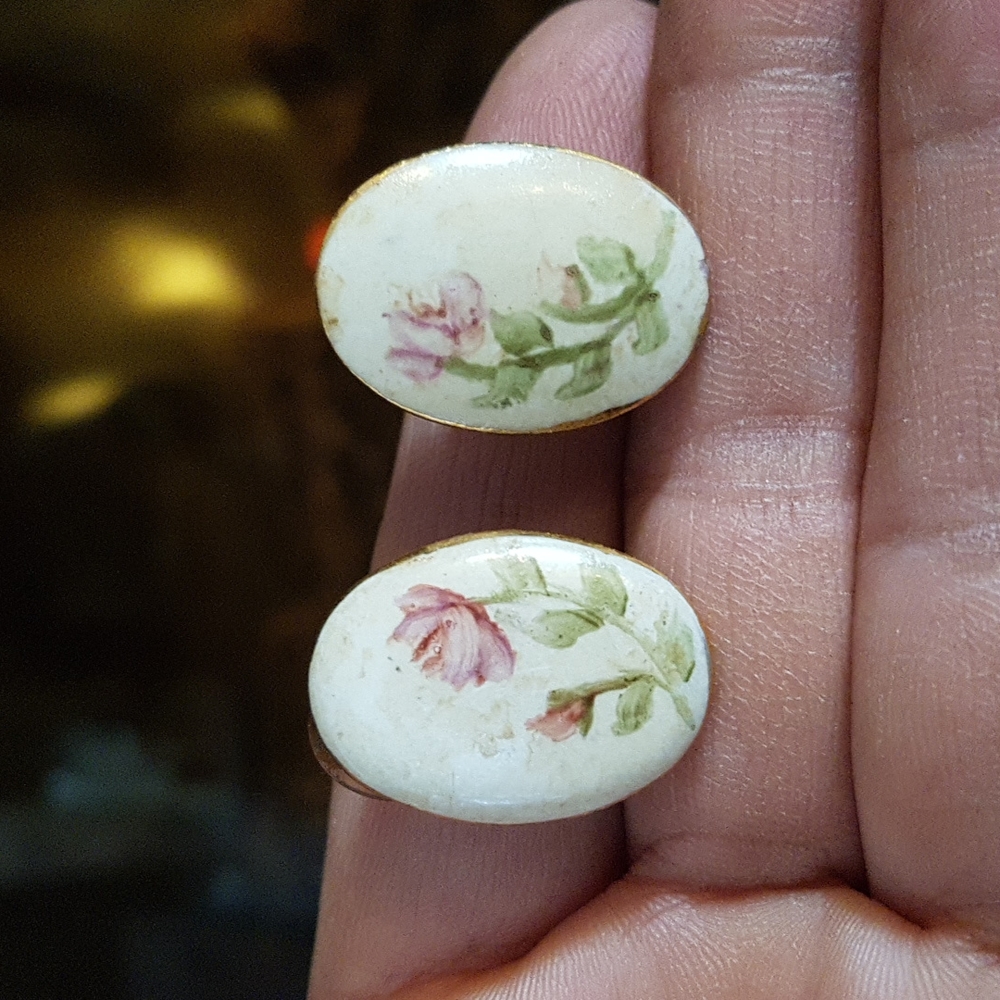 2/$30 VTG/ANTIQUE porcelain hand painted clip-on earrings